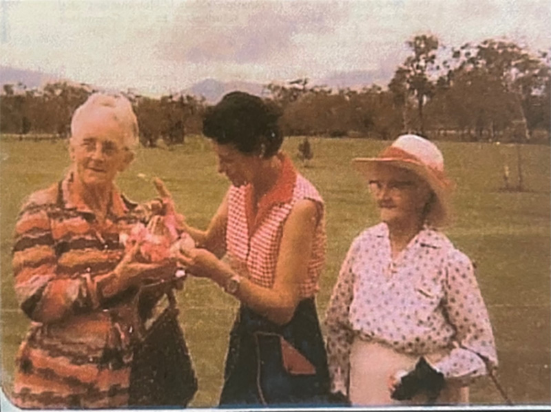 1960 club champs people 3